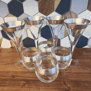 Dorothy Thorpe Trumpet Toating Glasses
